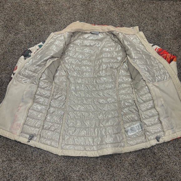 Columbia Omni-Heat Floral Quilted Puffer jacket coat with Red Bloom Print small - Picture 6 of 10